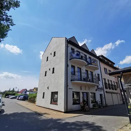 Kotwiczna 9 By Sunny Apartament