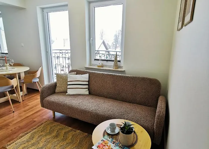 Kotwiczna 9 By Sunny Darłowo